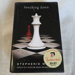 📘The Twilight Saga: Breaking Dawn by Stephanie Meyer Hardcover